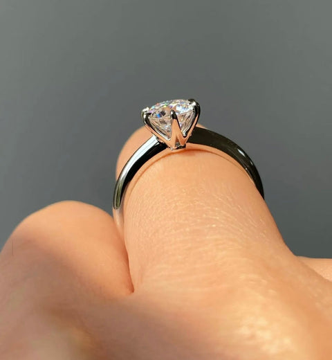 1 CT Lab grwon diamond ring