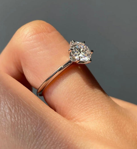 1 CT Lab grwon diamond ring