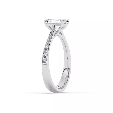 Radiant Cut LAb grown diamond ring 05