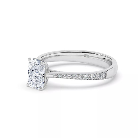 Radiant Cut LAb grown diamond ring 05