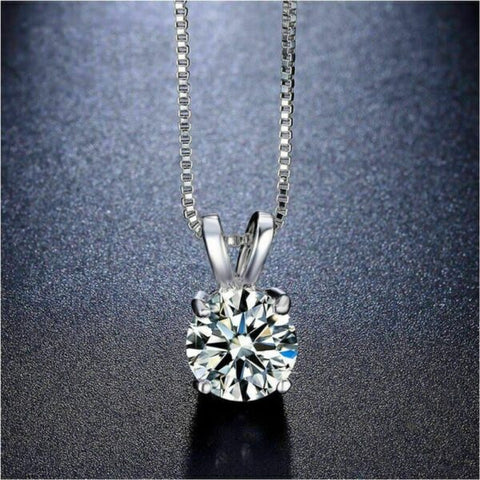 Moissanite Pendant M01